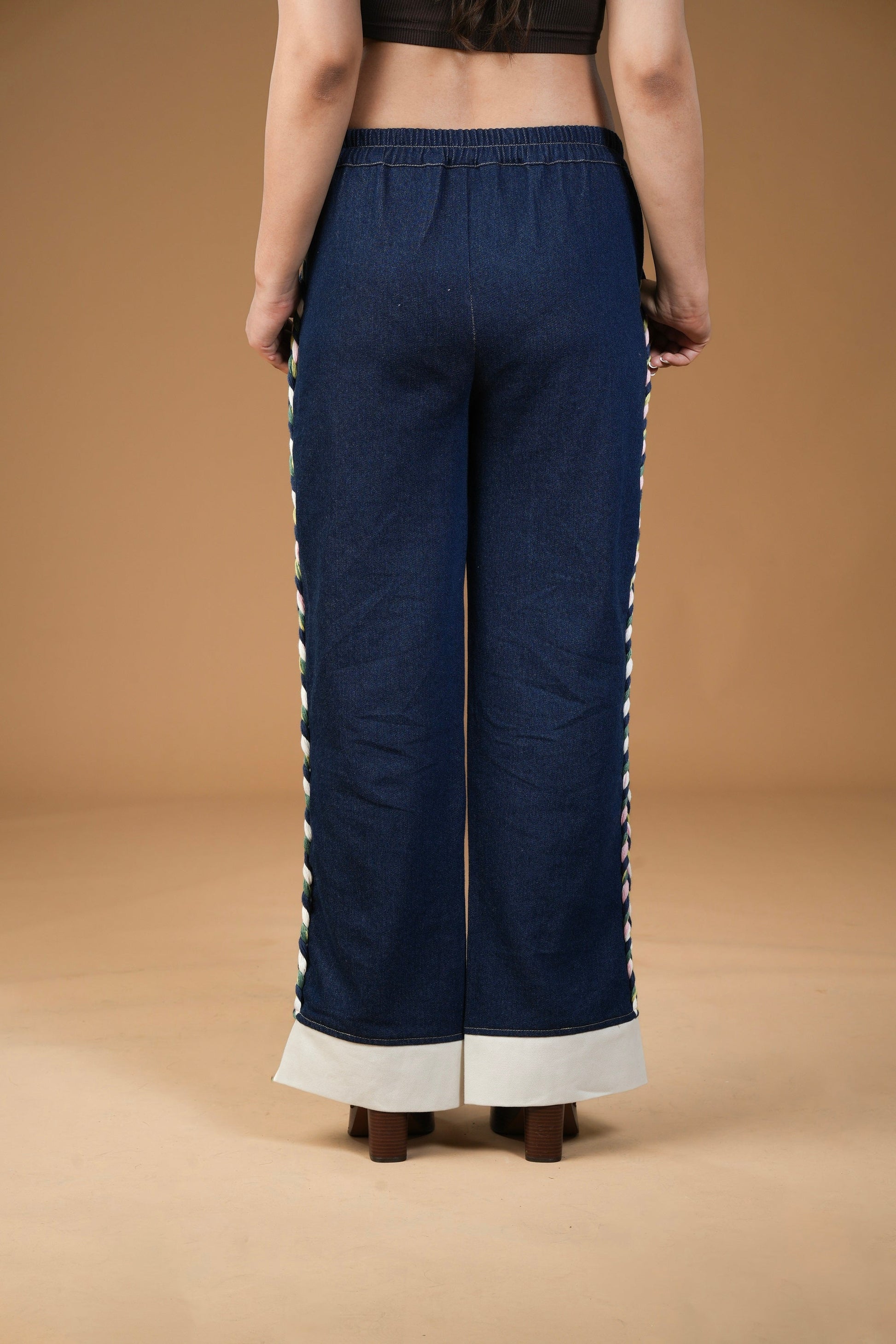 WHITE AND BLUE ZIPPER CORD SET Label By Mohita