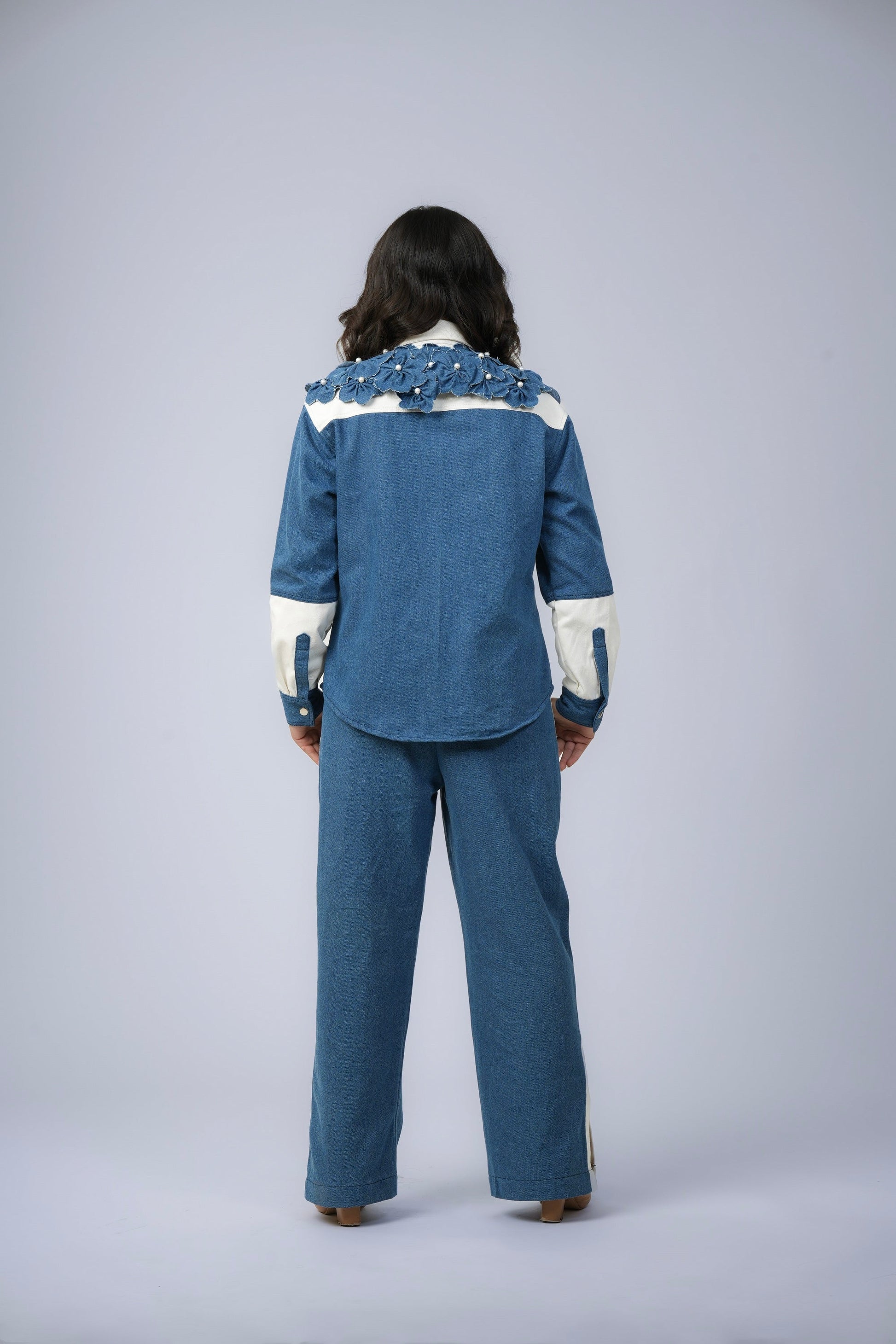 WANDER BLOOM DENIM BLAZER Label By Mohita