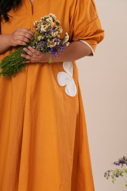 Flower Pocket A-line Dress