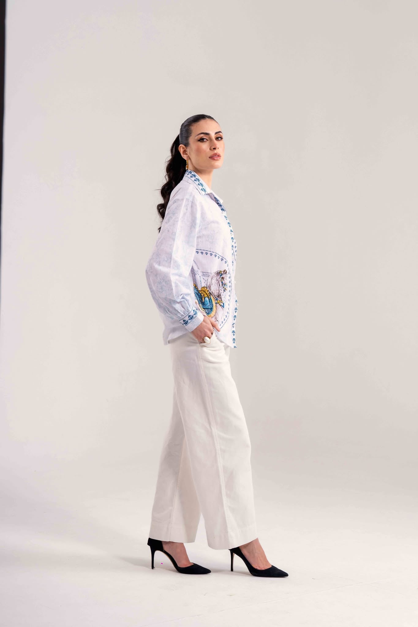 HERITAGE HORSE SHIRT Label By Mohita