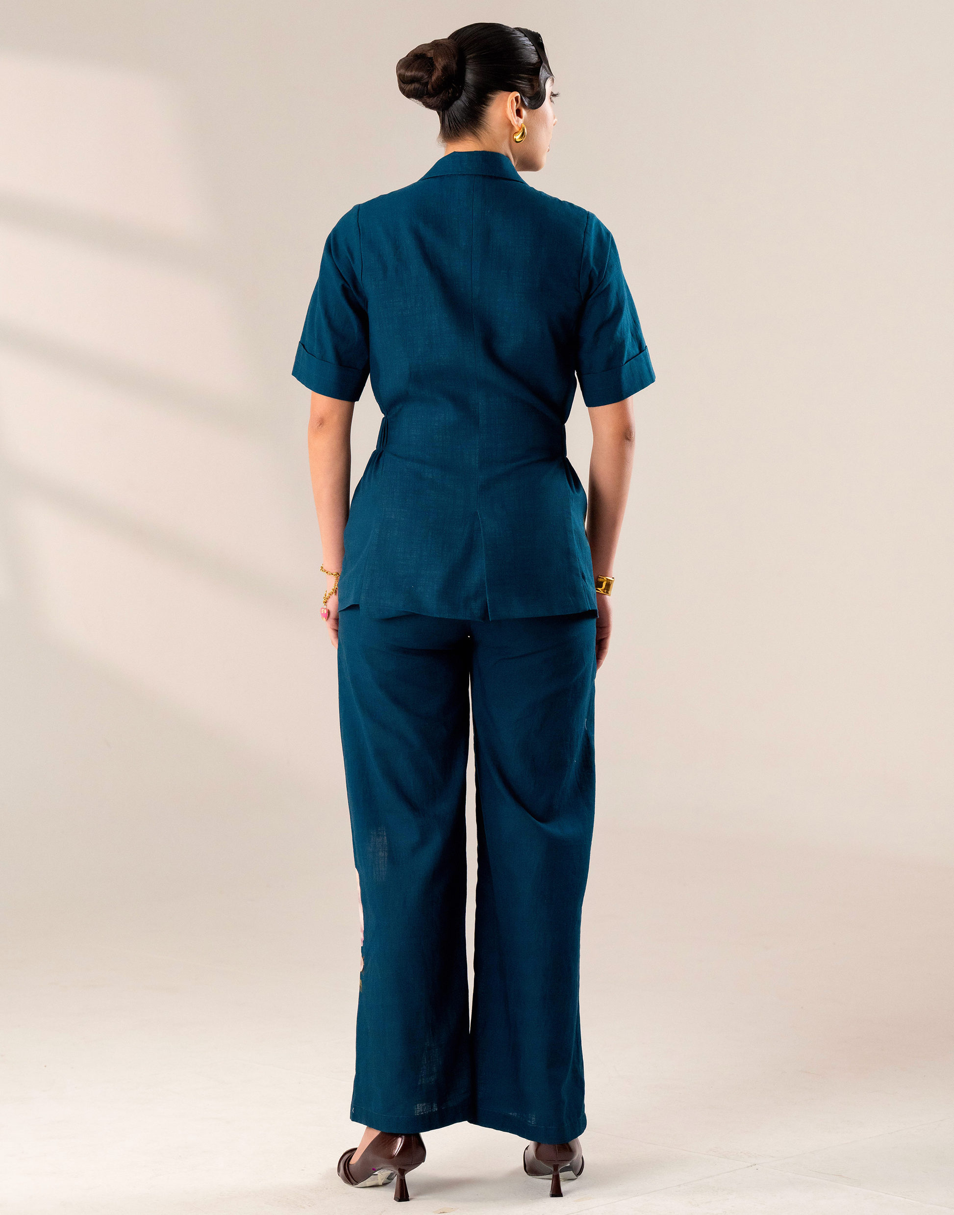 PETALS & POWER CORD SET Label By Mohita