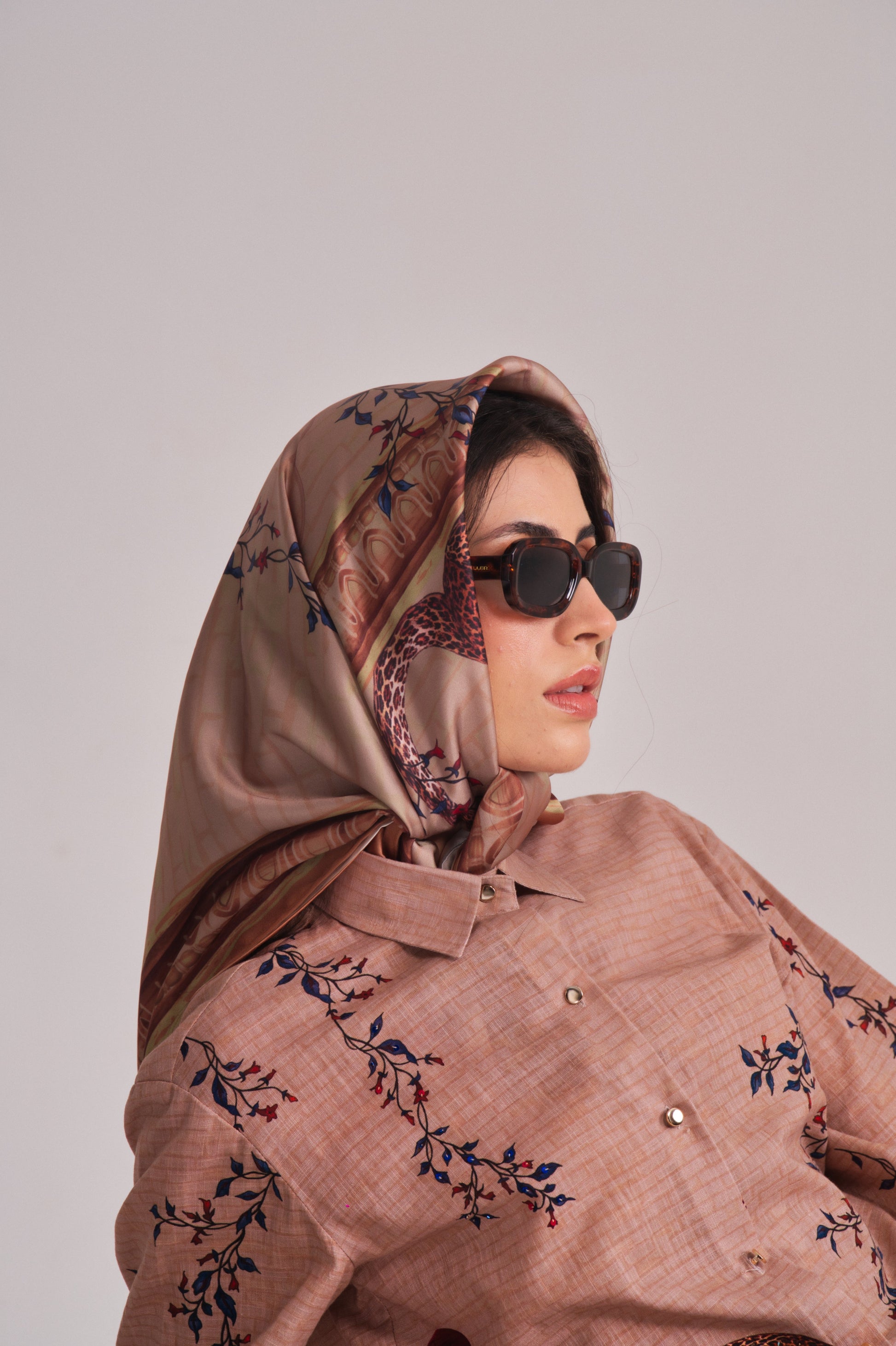 CHEETAH COURTYARD SCRAF Label By Mohita