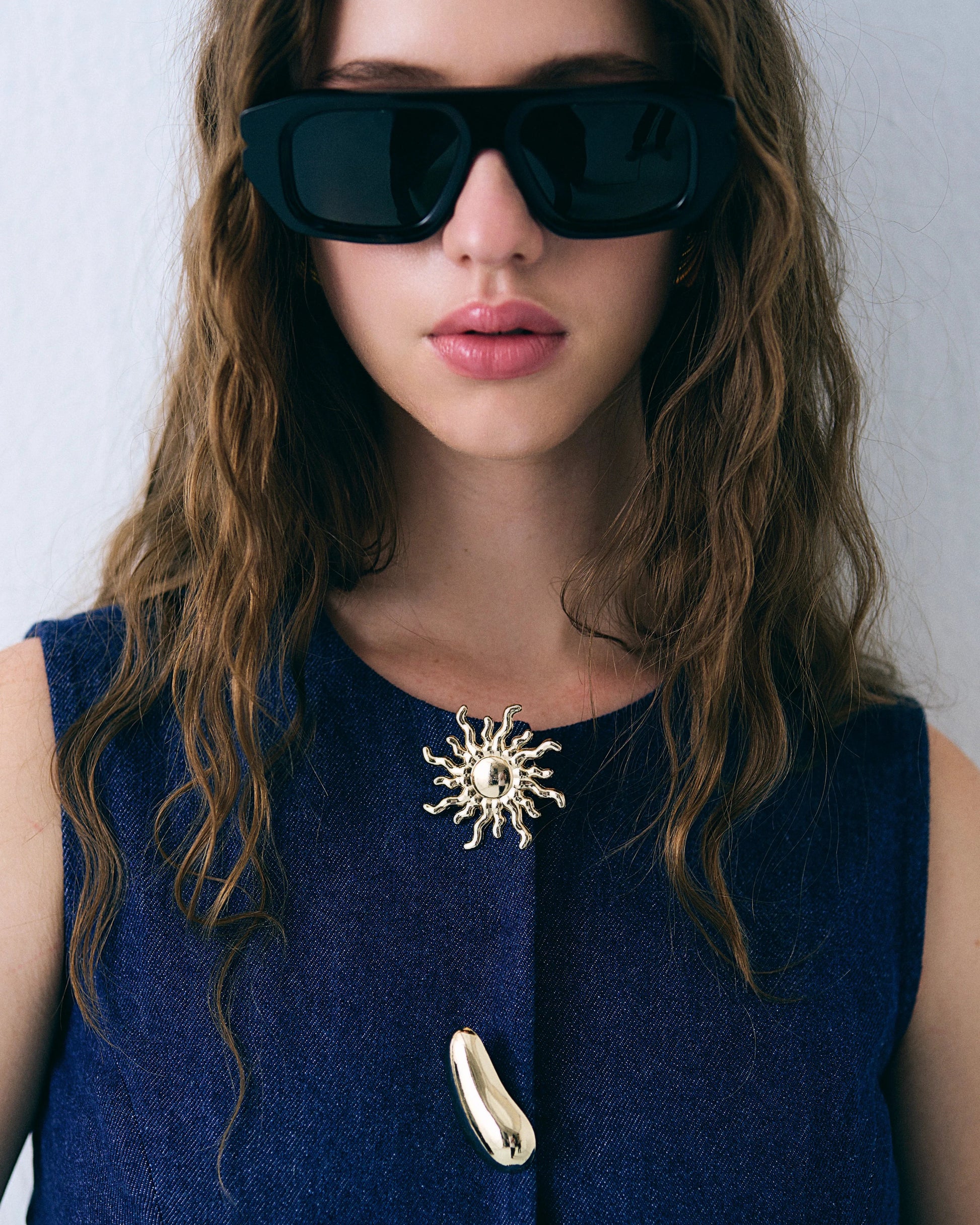 3d Gold button cordset Label By Mohita