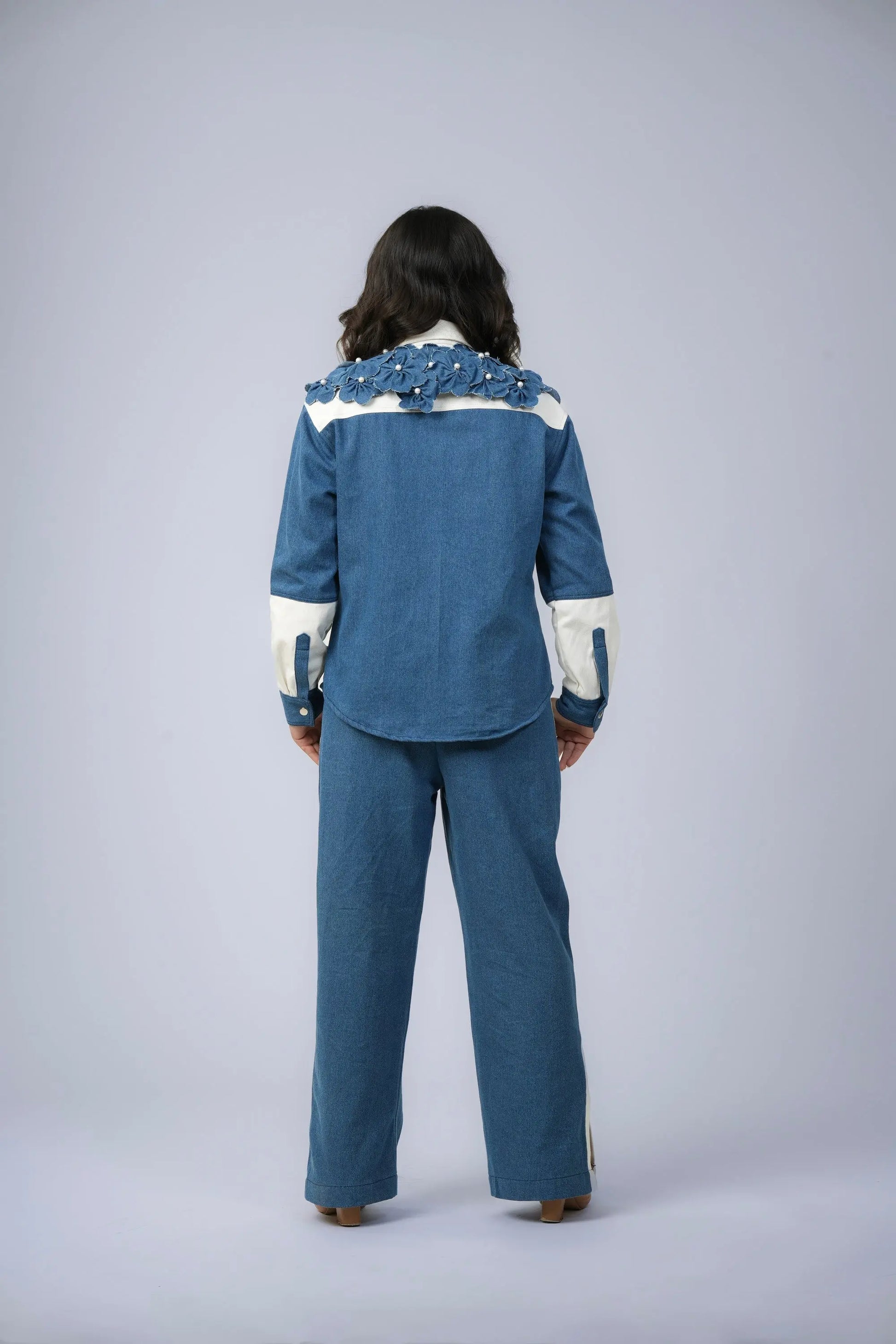 WANDER BLOOM DENIM BLAZER Label By Mohita